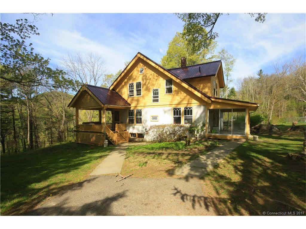 Building photograph for 408 LIME ROCK ROAD